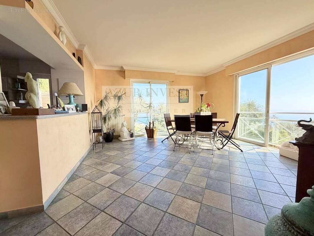 Maison à ROQUEBRUNE-CAP-MARTIN