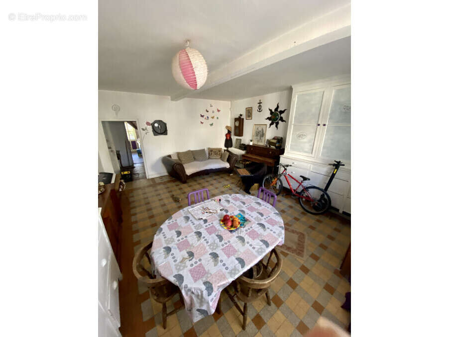 Appartement à JALIGNY-SUR-BESBRE