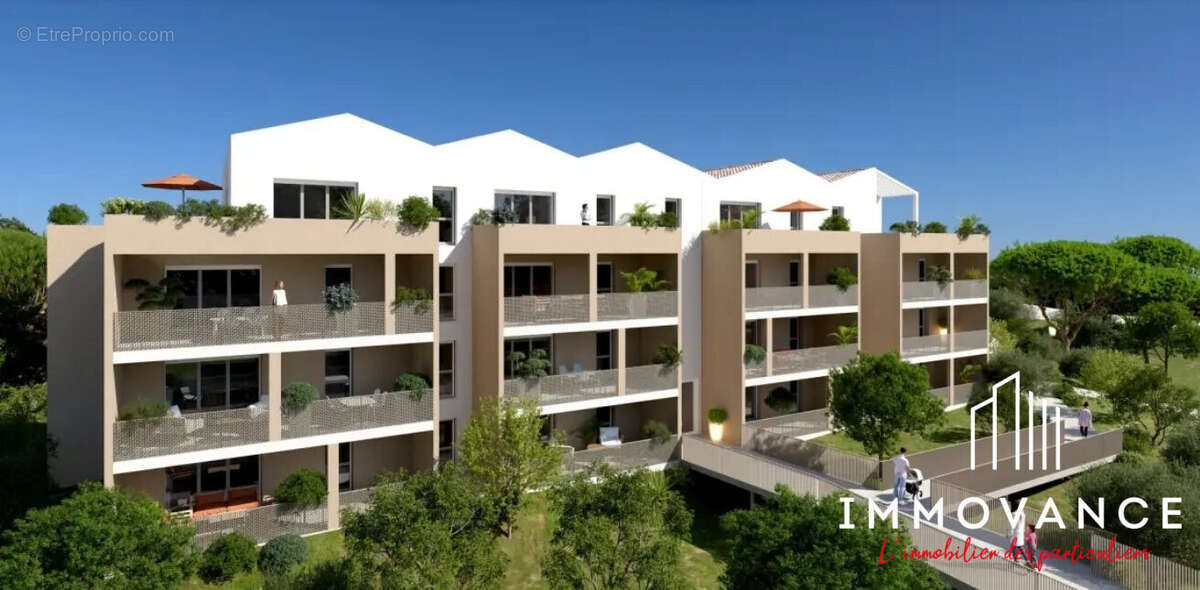 Appartement à COURNONTERRAL