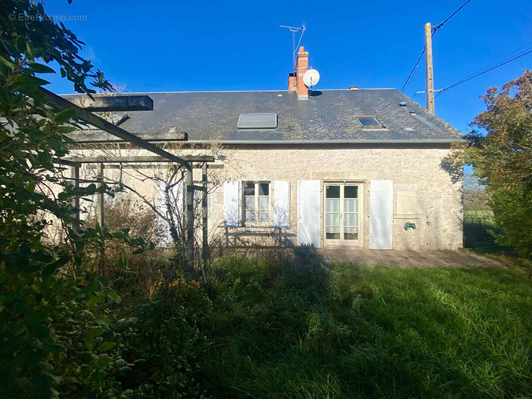 Maison à CONTRES