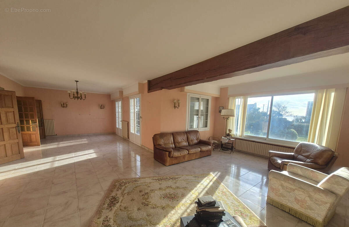 Maison à TREBEURDEN