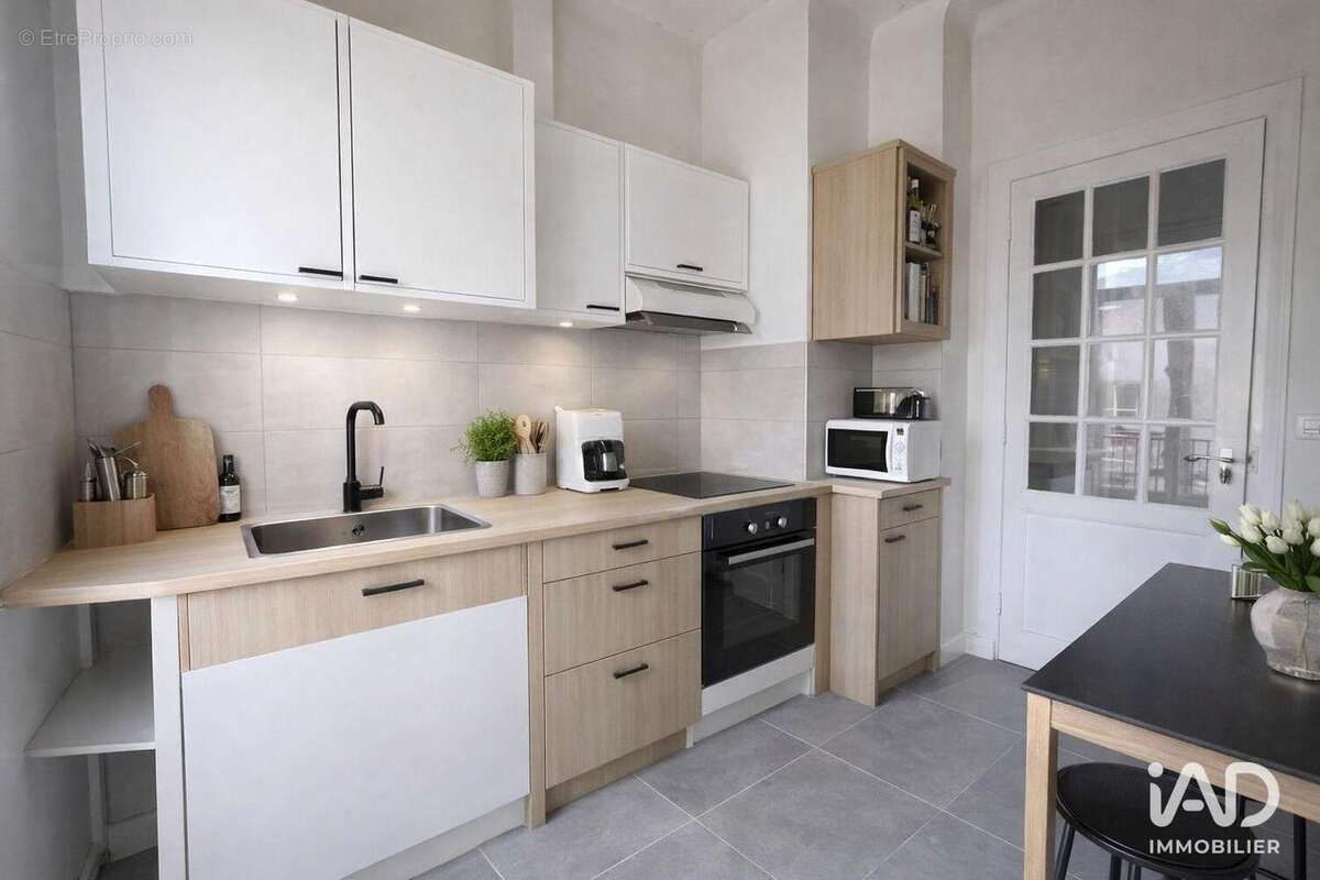 Appartement 63 m² à Toulon  - photo 5