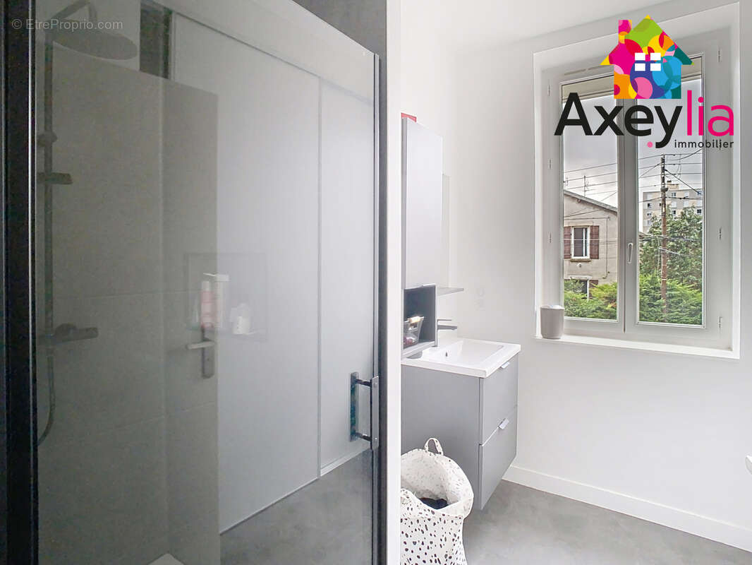 Appartement à ROANNE