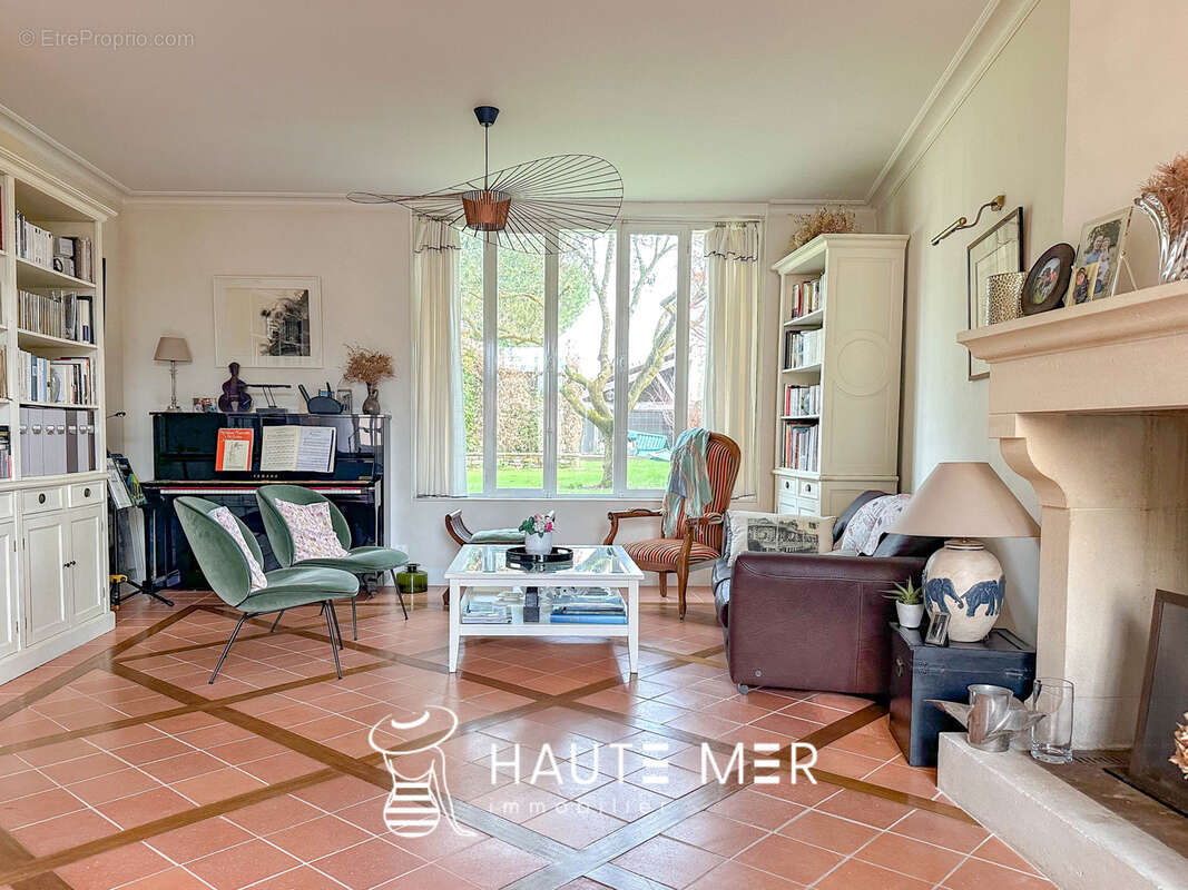 Maison à TALMONT-SAINT-HILAIRE