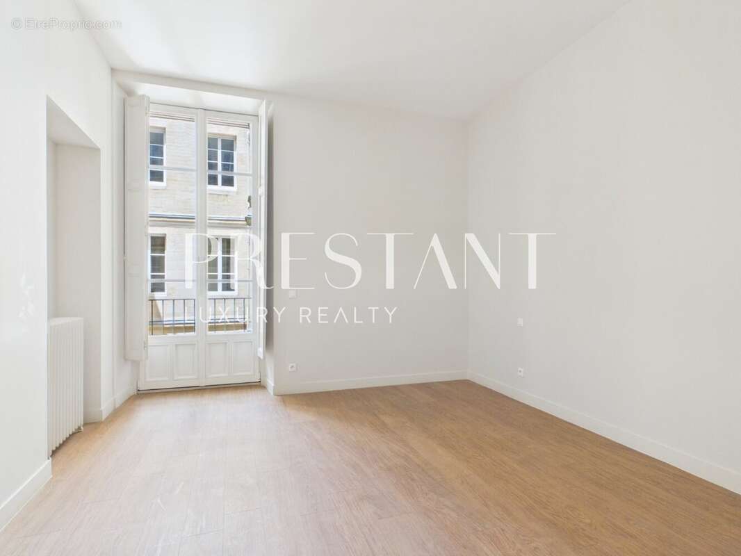 Appartement à BORDEAUX