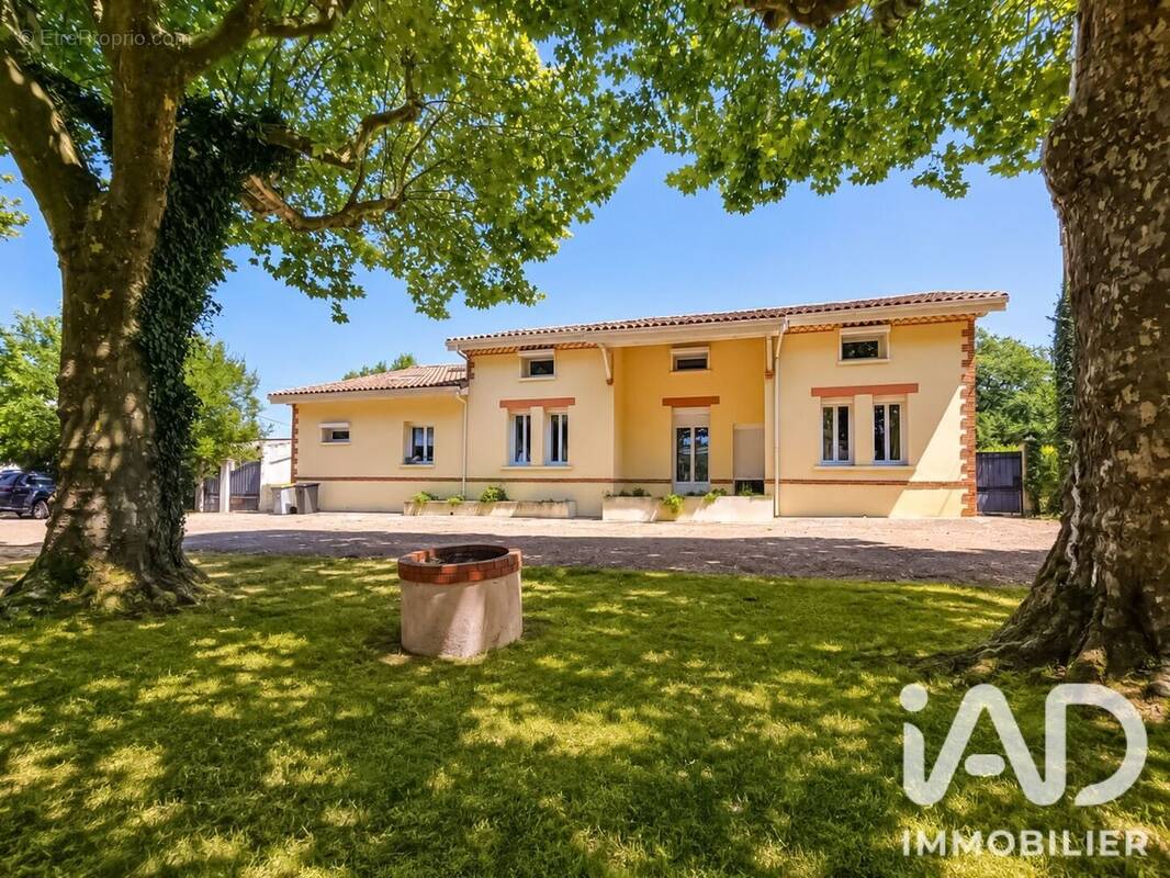 Photo 1 - Maison à REYNIES