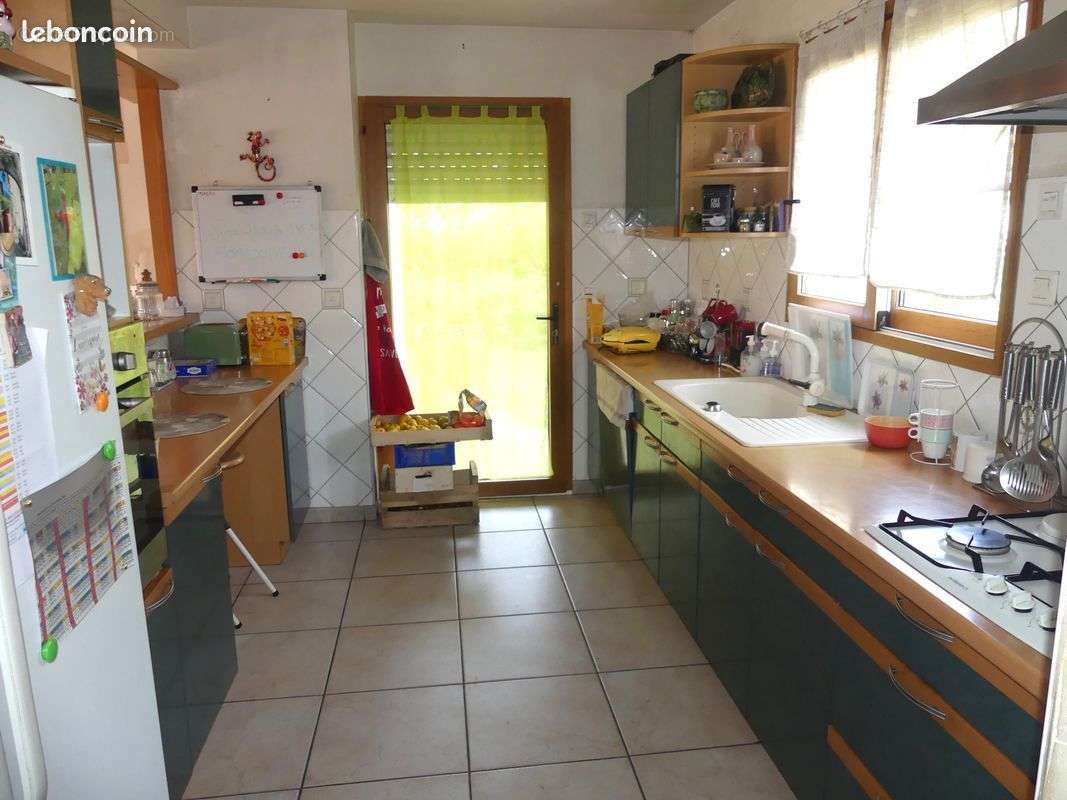 Maison 4 chambres 190 m² - photo 4