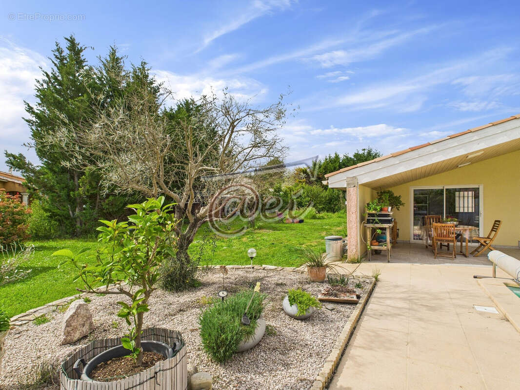 Maison à SAINT-MAXIMIN-LA-SAINTE-BAUME