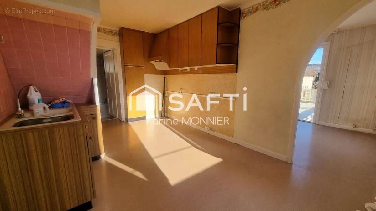 Maison 154 m² à Champagnole  - photo 6
