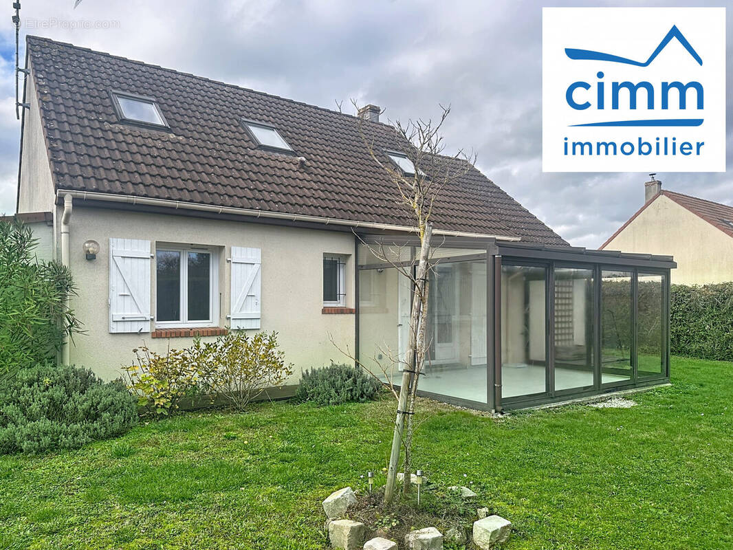 Maison à VILLEMANDEUR