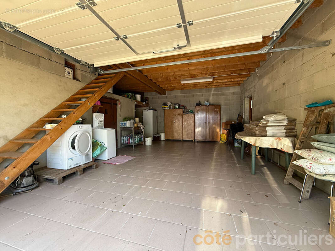 Maison avec jardin clos et garage, au calme à deux pas de la forêt de Tronçais - photo 9