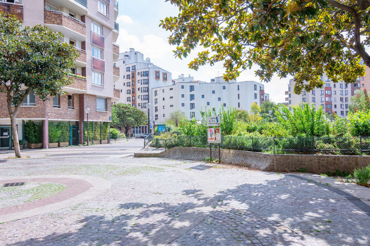 Appartement à PARIS-10E