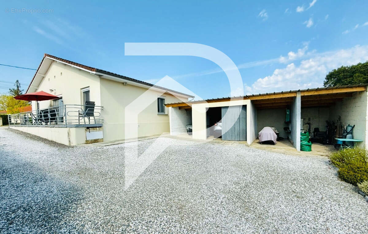 Maison à ARTHEZ-DE-BEARN