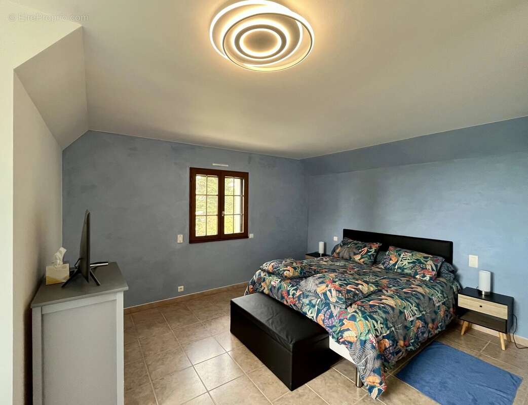 Belle maison périgourdine avec vue dégagée, grand jardin et prestations de qualité! - photo 14