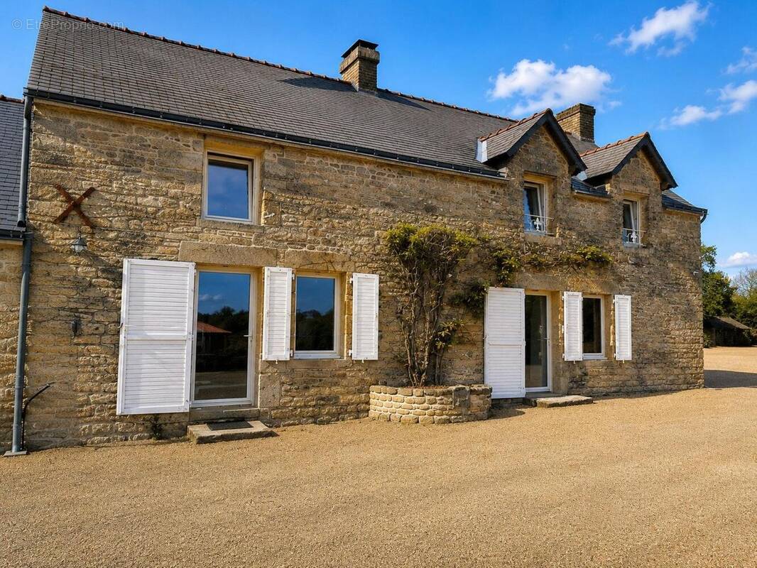 Photo 1 - Maison à VIGNEUX-DE-BRETAGNE