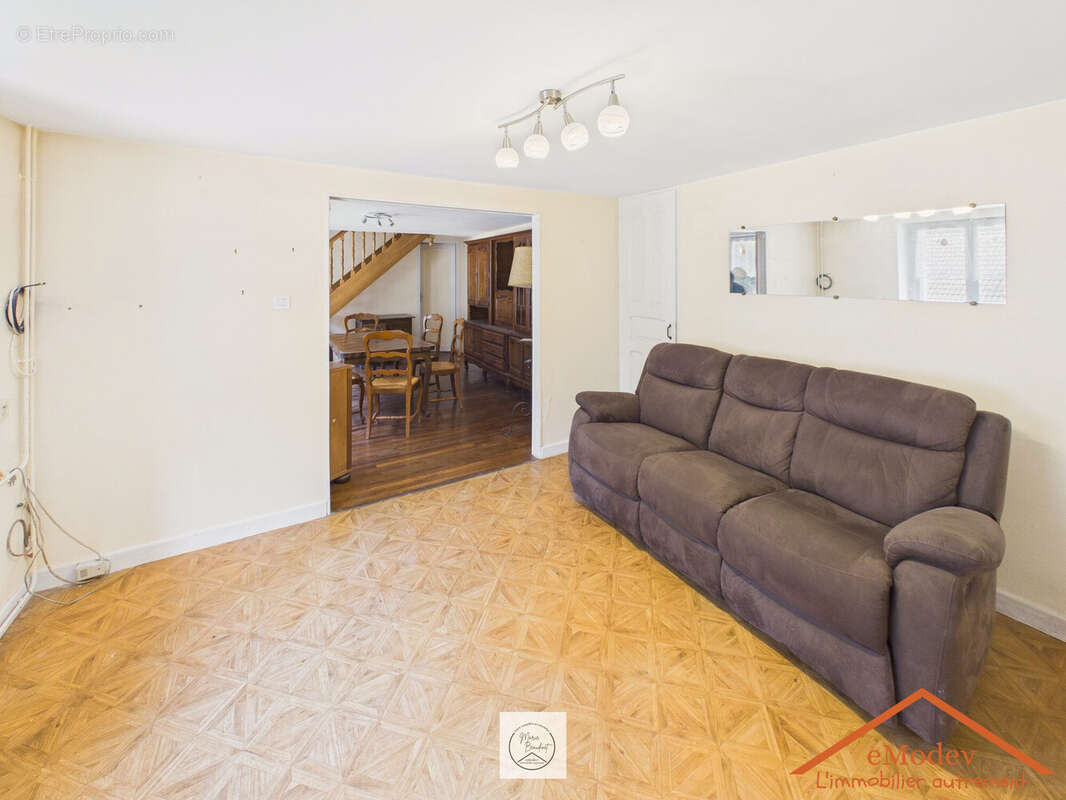 Maison 122 m² à Le Val-D'ajol  - photo 9
