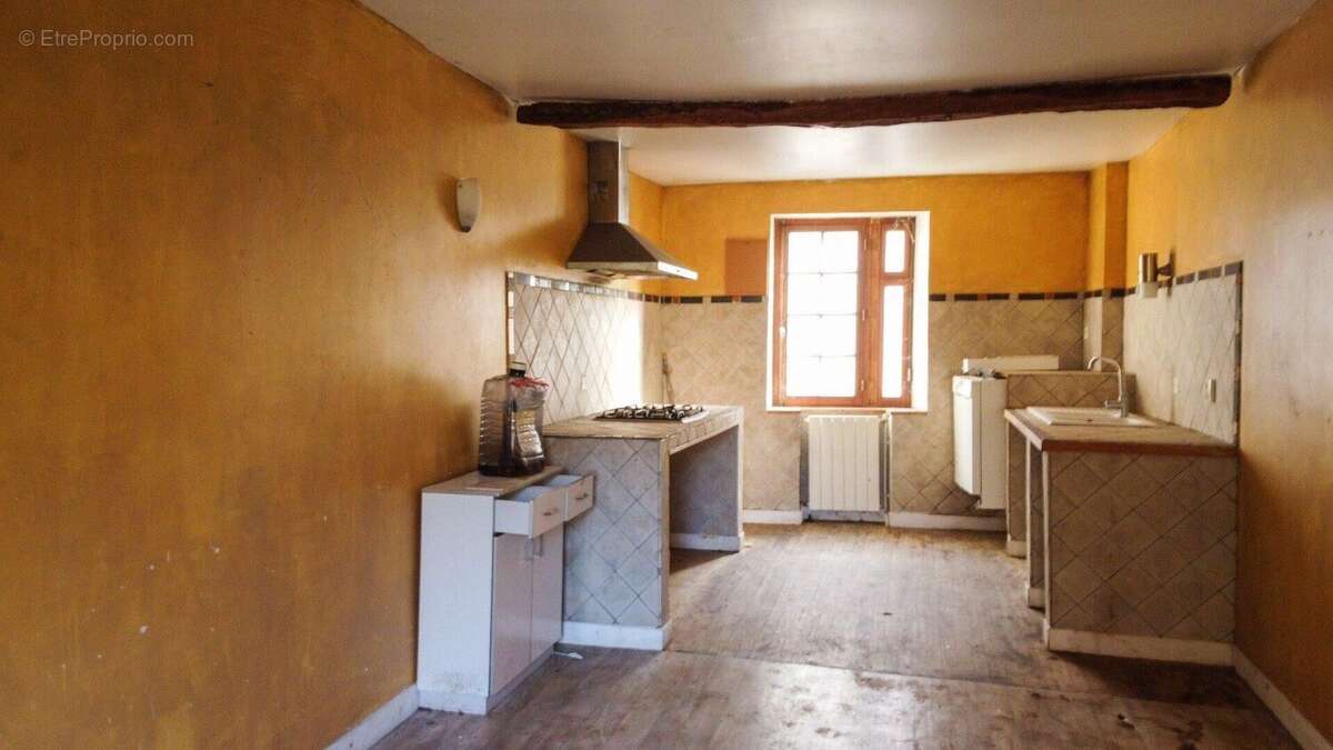 Photo 2 - Maison à VILLOGNON