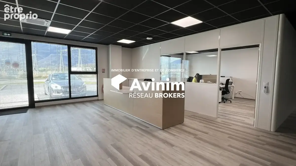 Commerce 351 m² à vendre à Sainte-Helene-Du-Lac (73800) - photo 6
