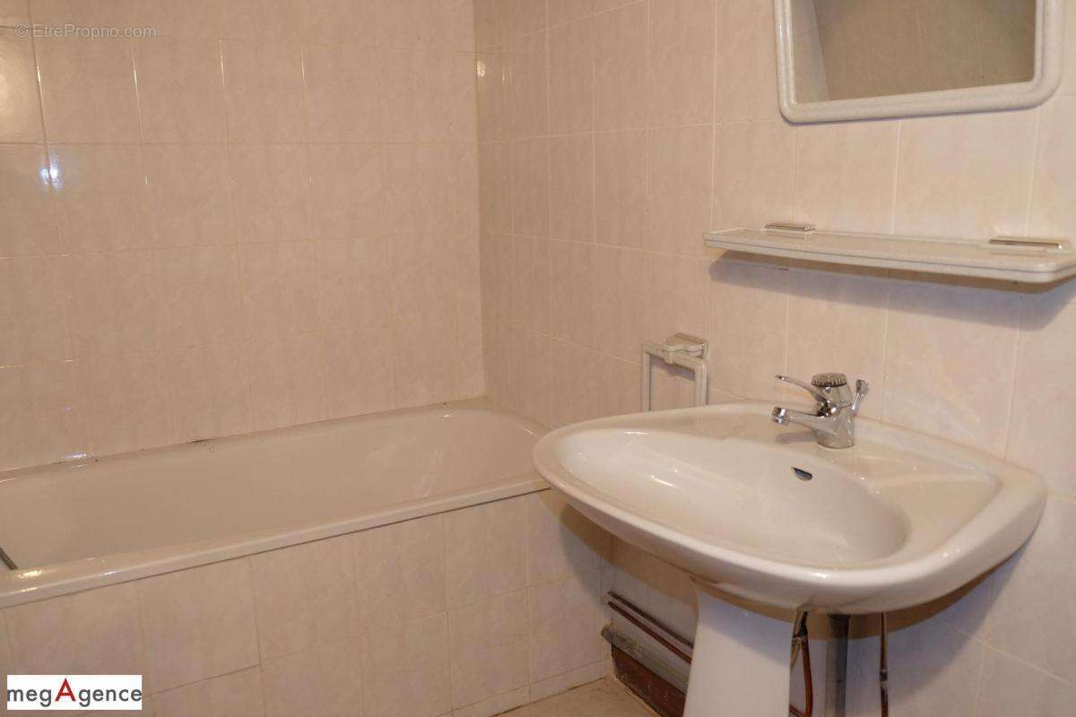 Maison à SAINT-CLEMENT