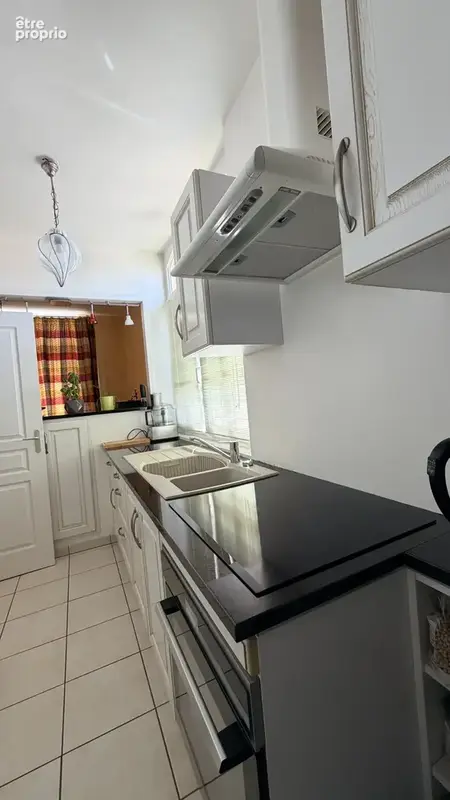 A vendre secteur gare troyes, a sainte-savine duplex 91m2, 3 chambres, un  box, cave 30m2 - photo 16