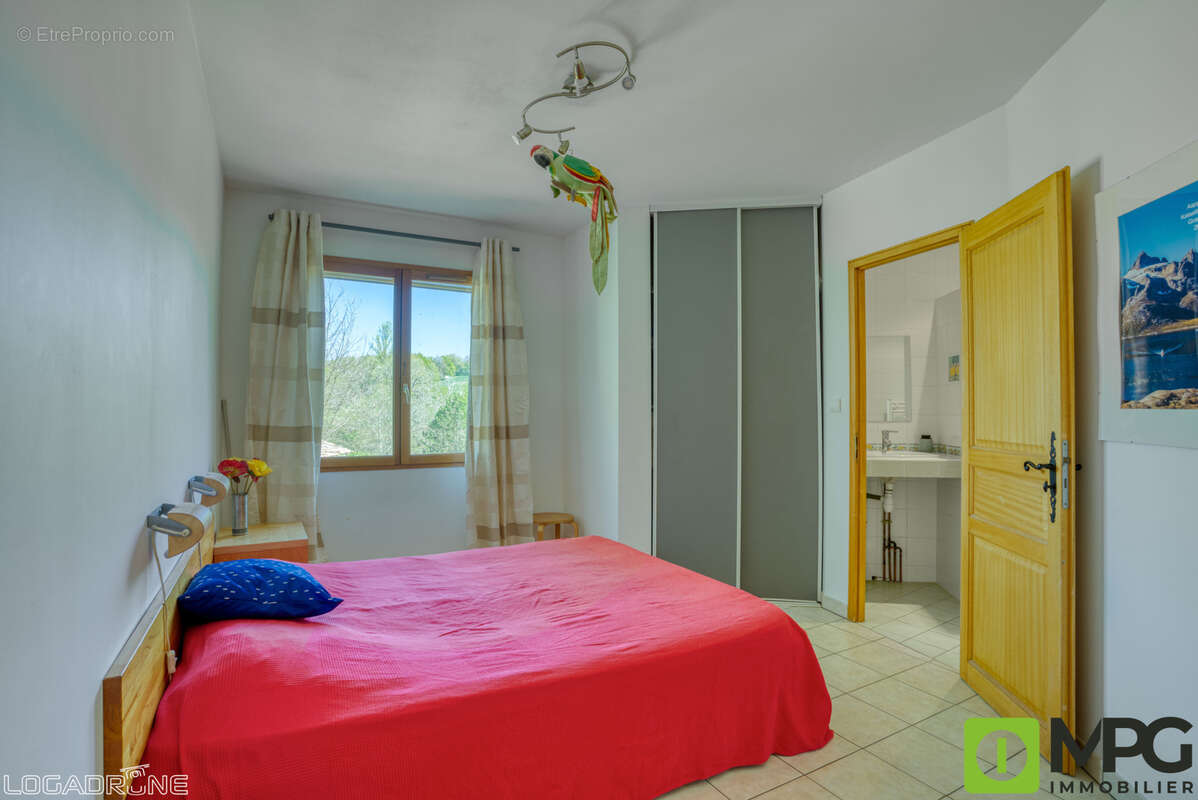 Maison à VILLENEUVE-SUR-LOT