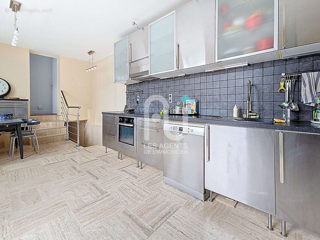 Maison à ASNIERES-SUR-SEINE