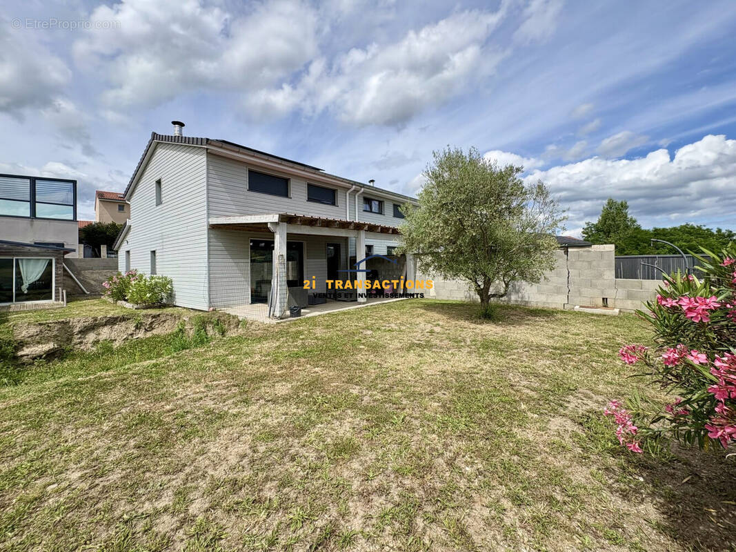 Maison à L'HORME