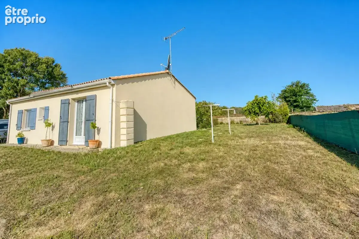 Maison de 4 pièces de 84 m² à Cravans - photo 3