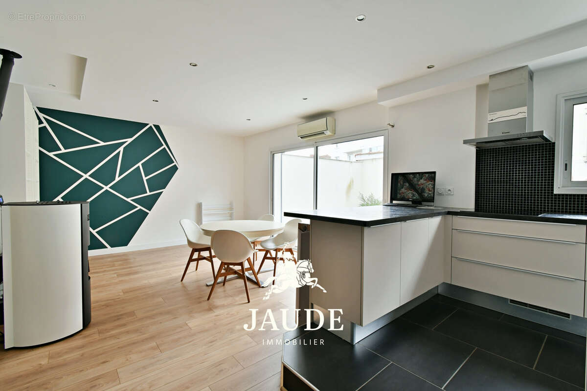 Maison à CLERMONT-FERRAND