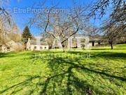 Maison à SAINT-LEONARD-DES-BOIS