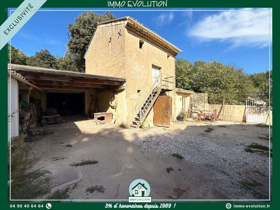 Maison à SUZE-LA-ROUSSE