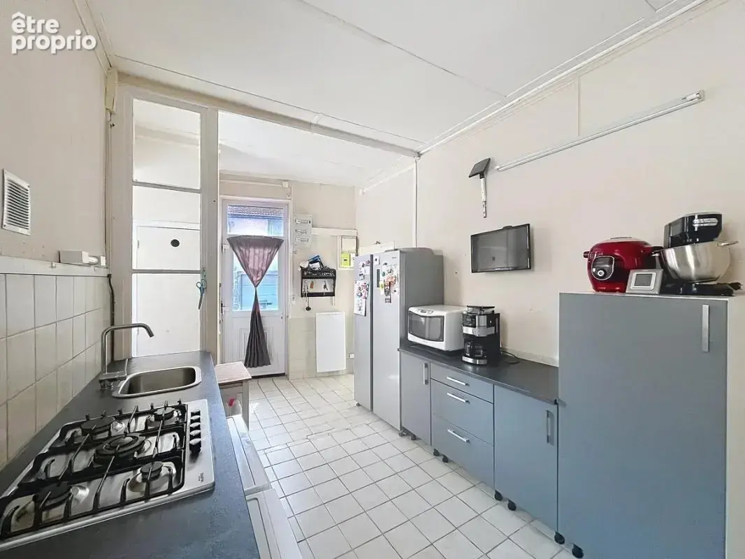 Maison 83 m² à Aigueperse  - photo 3