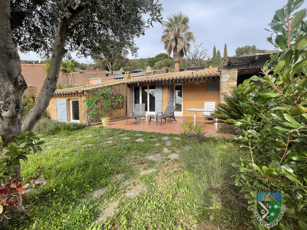 Maison à LA LONDE-LES-MAURES
