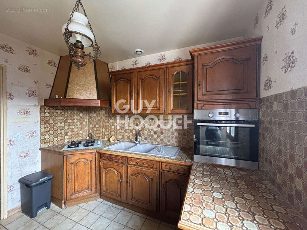 Maison à LE BLANC-MESNIL