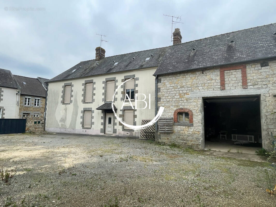 Maison à BEAULANDAIS