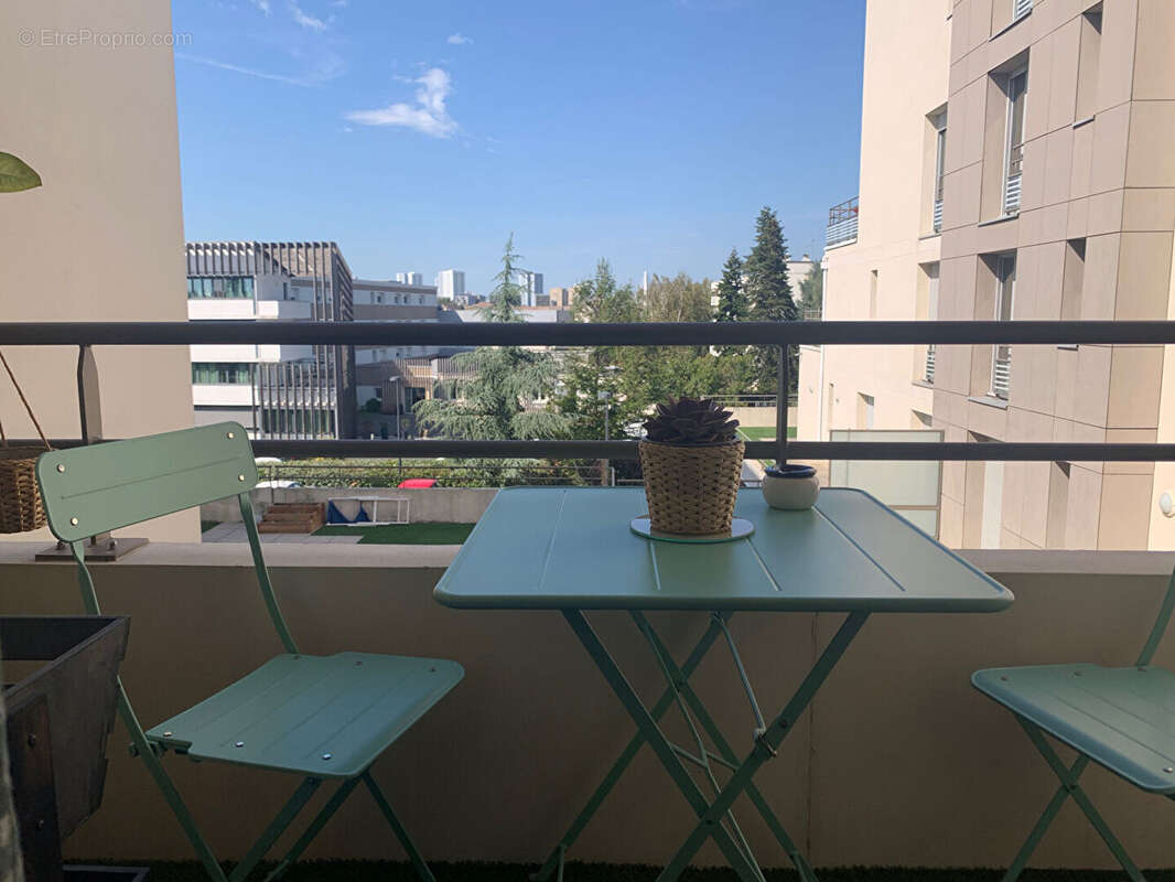 Appartement à SAINT-SEBASTIEN-SUR-LOIRE