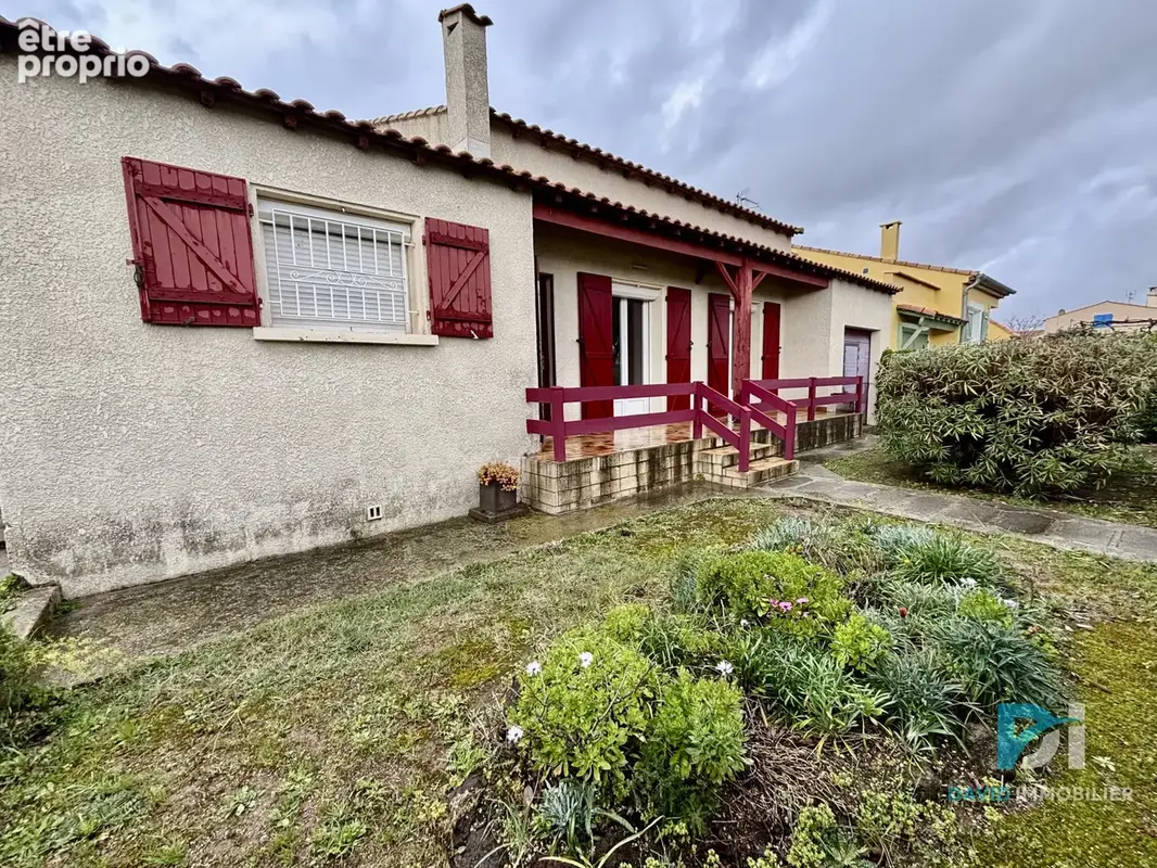 Villa plain-pied vias avec garage - photo 2