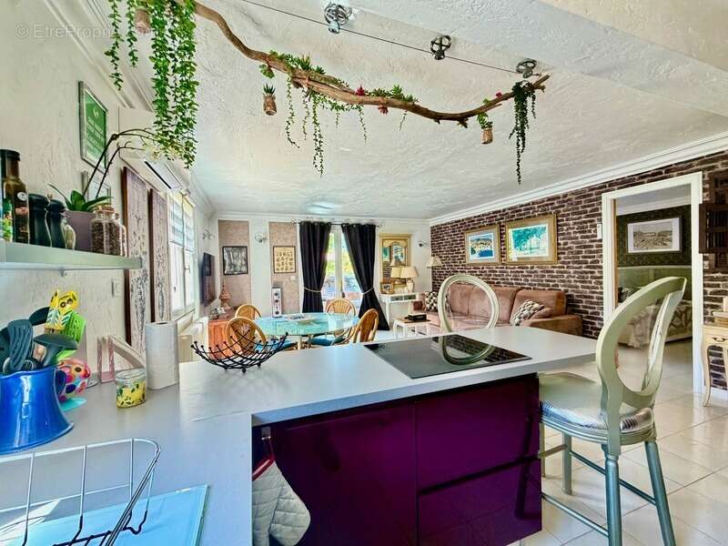 PEYMEINADE – Villa 189 m² avec appartement indépendant, piscine et jardin** - photo 14
