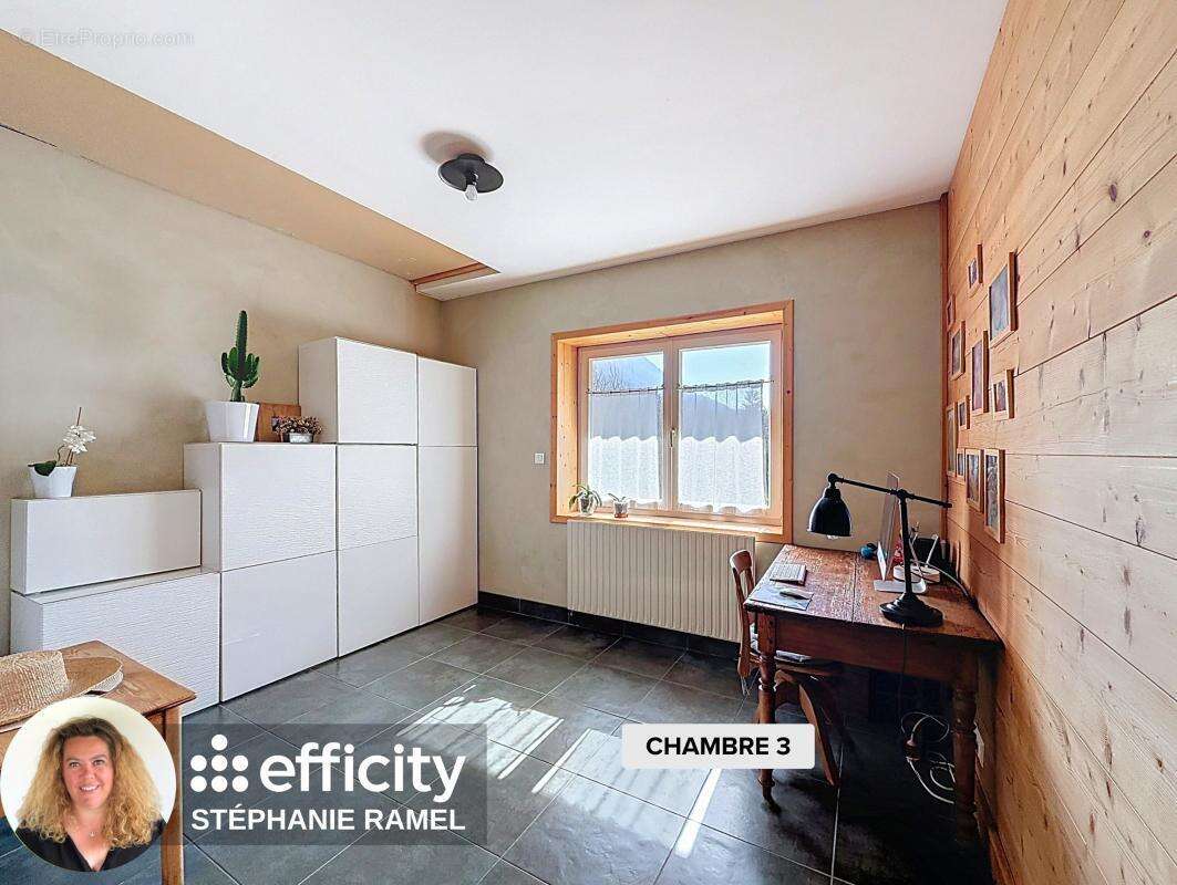 Appartement à MARIGNIER