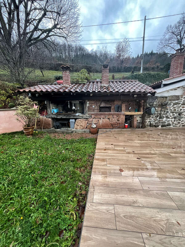 Maison à SAINT-CLEMENT-SUR-VALSONNE