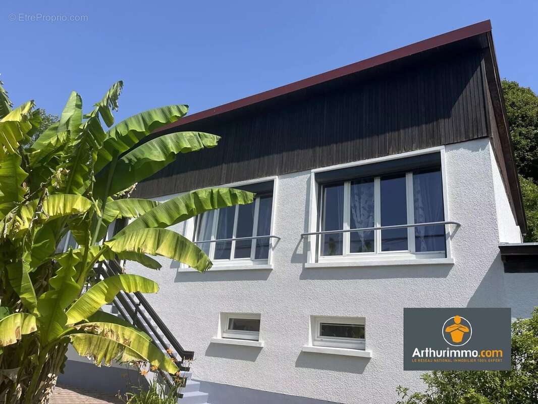 Maison à CHAMOUILLE