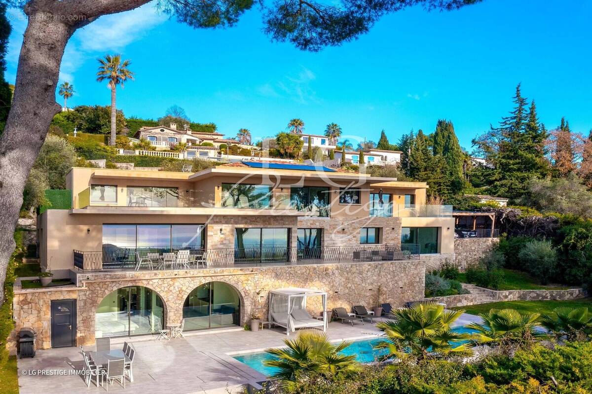 Maison à MOUGINS