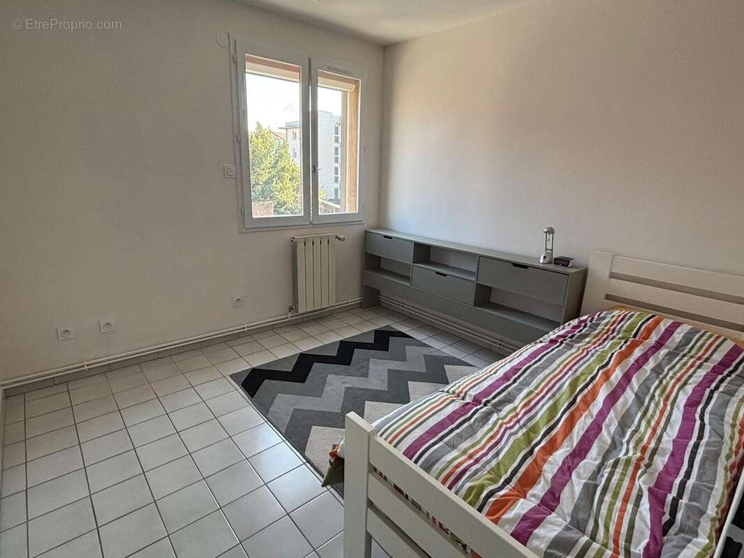 Appartement à BOURG-DE-PEAGE
