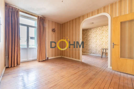 Appartement à CRAPONNE-SUR-ARZON