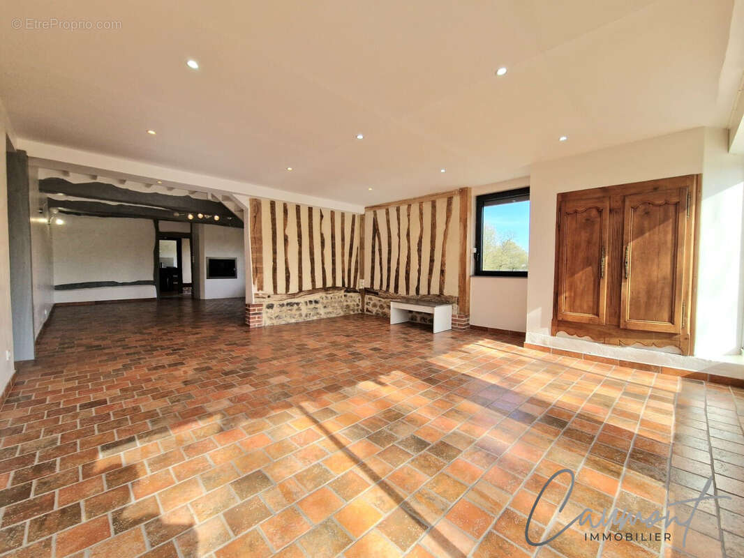 Maison à BAONS-LE-COMTE