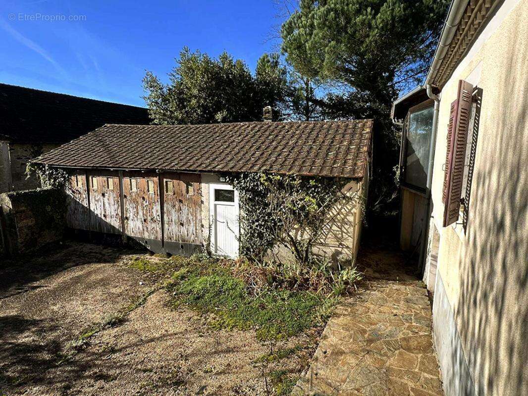 Maison à SAINT-SULPICE-D&#039;EXCIDEUIL