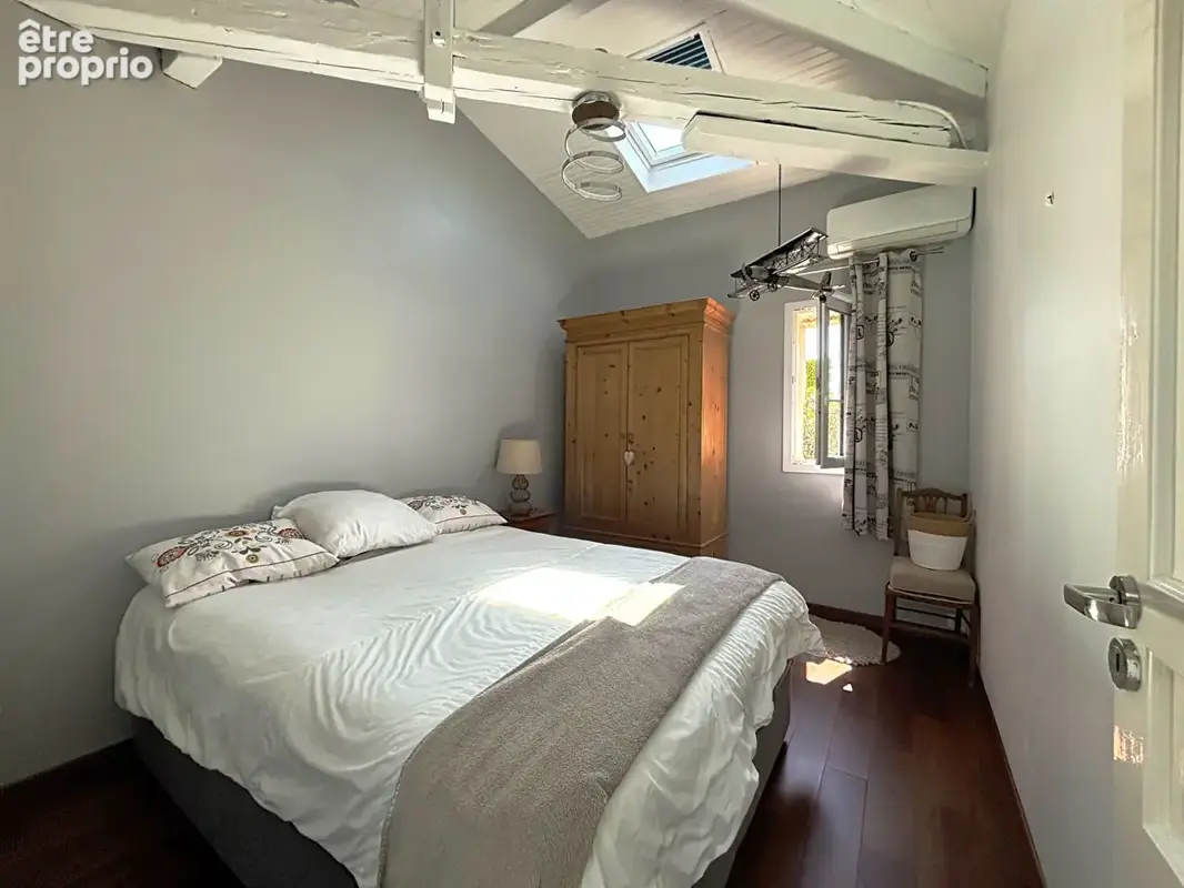 Loft exceptionnel avec piscine - Chartrons - photo 11