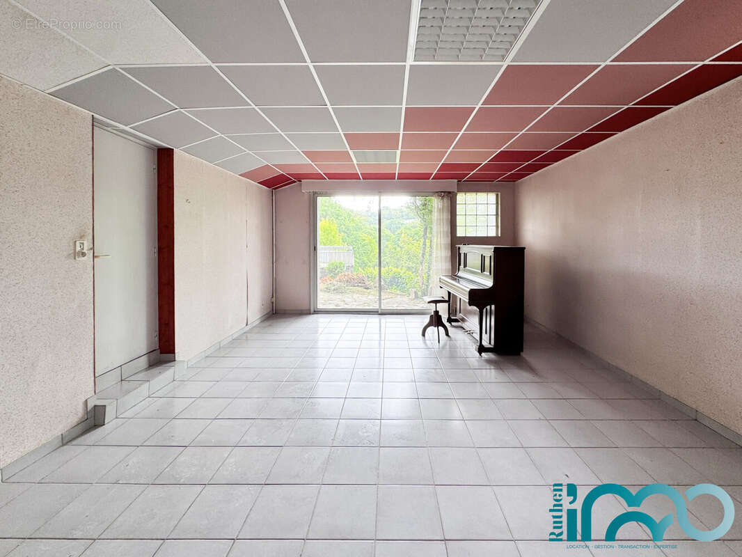 Maison 169 m² à Rodez  - photo 4