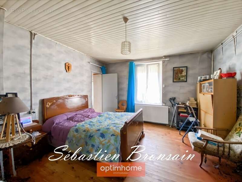 Maison à BOUSSELANGE