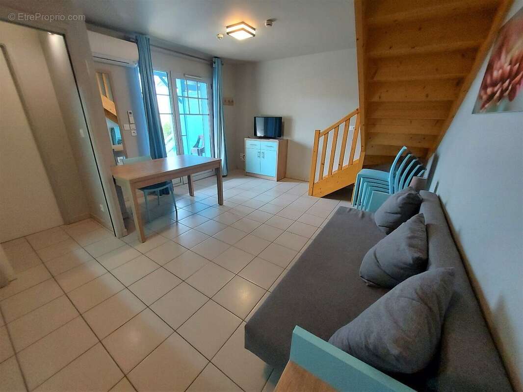 MARSEILLAN PLAGE - ROBINSON - PavillonT3 avec terrasse, clim, piscine, proche plage, bail commercial - photo 3